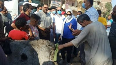 نائب محافظ القليوبية تقود حملة لرفع الإشغالات وتطبيق الإجراءات الإحترازية بمدينة قليوب