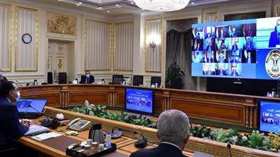 الوزراء : قرار بتسجيل الأراضى محل مبادلة المديونية المستحقة لبنك الاستثمار للقابضة للصناعات