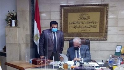 محافظ جنوب سيناء يتابع استعدادات امتحان الشهادة الإعدادية للعام الدراسي 2020 / 2021