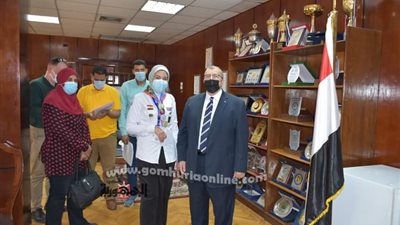 تكريم الطلاب المثاليين فى الجوالة والخدمة العامة بجامعة مدينة السادات .. صور