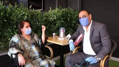 في آخر لقاء لها.. نادية العراقية: قررت التطوع لعلاج مرضى كورونا وهذا رد فعل زوجي وأولادي..