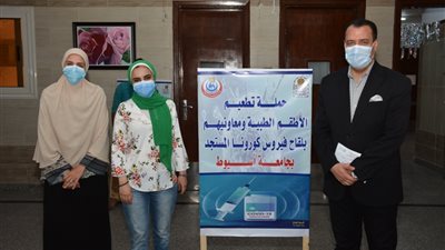 شحاتة يدعو طلاب الكليات للاستفادة من الحملة الموسعة للحقن باللقاح المضاد لفيروس كورونا