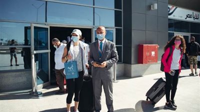 وصول اللاعبه الامريكيه اماندا صبحي نجمة الاسكواش للمشاركة في بطولة الجونة الدولية