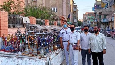 مصادرة ٤١ شيشة وتغريم ٣٣ مواطنا غير ملتزم بإرتداء الكمامة فى الشرقية.. بالصور