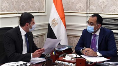 مدبولى يلتقى الرئيس التنفيذي للاستثمار والمناطق الحرة لاستعراض ملفات عمل الهيئة