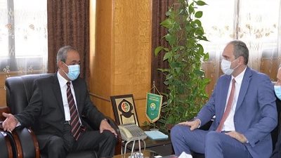 فرص استثمارية بين الاسماعيلية وبيلاروسيا في الميكنة الزراعية ومحطات ومعالجة مياة الصرف