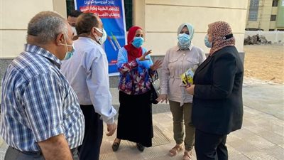 مدير إدارة التمريض بوزارة الصحة تتفقد مستشفيات العزل بقنا