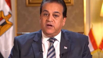 وزير التعليم العالي يستعرض تقريرًا حول لقاء وفد اتحاد الطلاب الموريتاني
