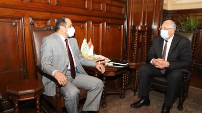 وزير الزراعة يبحث مع سفير الإمارات التعاون في مجال الاستثمار الزراعي والبحث العلمي