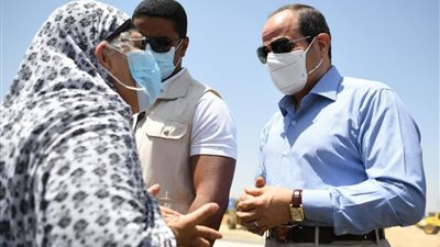 الرئيس يتفقد أعمال تطوير عدد من المحاور والطرق الجديدة بشرق القاهرة