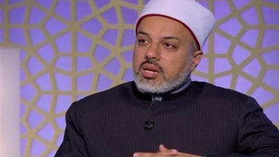يجوز للرجل أن يقضي الصوم عن زوجته المتوفاة