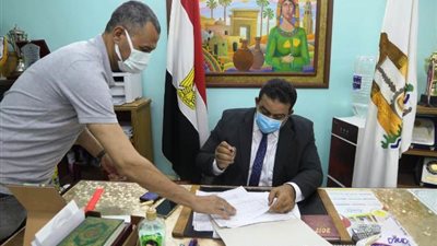 مدير تعليم الوادى الجديد يهنئ أول الجمهورية فى مسابقة التعبير للتربية الخاصة