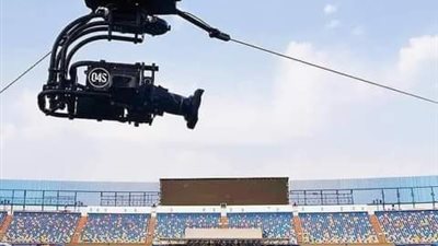 التلفزيون المصرى تسلم كاميرات 4k لمباريات الكرة
