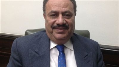 رئيس مصلحة الضرائب : رفع الحجز عن الممولين بعد سداد نسبة ١% من المديونية المحجوز بها
