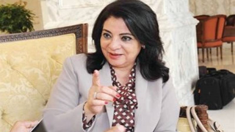 الدكتورة دريه شرف