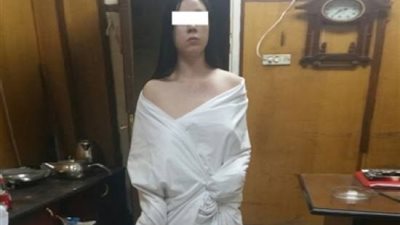 ضبط شاب وسيدة يديران شقتهما لممارسة الرذيلة بمقابل مادى بالغردقة