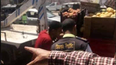 موقف شهم لرجال المرور بالزقازيق يبهر الاهالى الذين يطالبوا مدير الأمن بتكريمهم