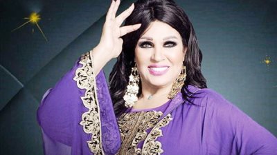 رقصة الشاطىء.. فيفي عبده تشعل السوشيال ميديا.. فيديو