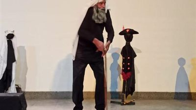 عرض فلسطيني يثير إعجاب أهالى أسيوط بمسرح الجنوب.. صور