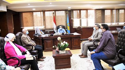 صحة الغربية : التنسيق مع صيادلة الغربية لمواجهة كورونا -صور