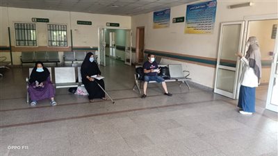 خروج 3حالات كورونا من مستشفى قفط التعليمى في قنا