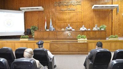 صحة سوهاج تعقد الاجتماع الثانى 