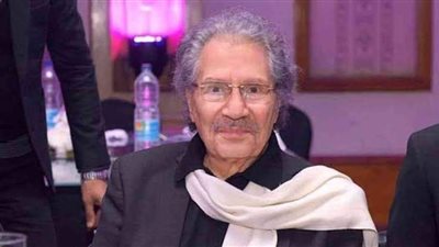 مسرح الجنوب يكرم الفنان سناء شافع ابن أسيوط فى حفل الختام بقصر ثقافة