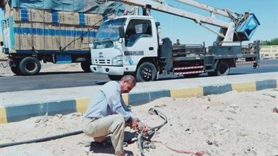 حصر الكشافات وإصلاح اعطال أعمدة الإنارة برأس غارب