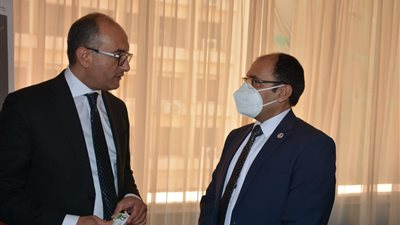 غرفة المنيا تبحث مع «التمثيل التجاري» الفرص التصديرية المتاحة