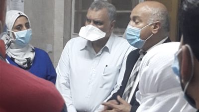 وكيل وزارة الصحة بالغربية يتفقد مستشفى قطور في زيارة مفاجئة-صور