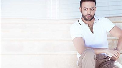 تامر عاشور يشوق جمهوره بأغنيته الجديدة