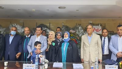 مبروك حصول د.اميرة على الماجستير بامتياز