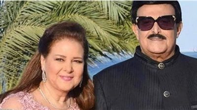 دنيا وايمي سمير غانم يعلنون اشتياقهم لوالدهم في 