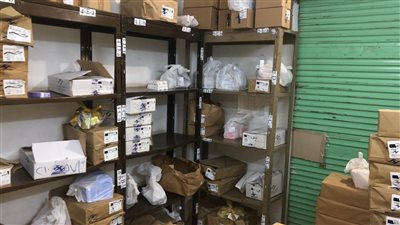 ضبط مخزن ادوية غير مرخص يضم ٢١٦ صنف دواء بالأقصر