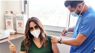 باسكال مشعلانى تتلقى لقاح كورونا وتؤكد: 