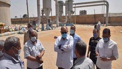 محافظ أسيوط يعلن توريد 152 ألف طن قمح حتى الان