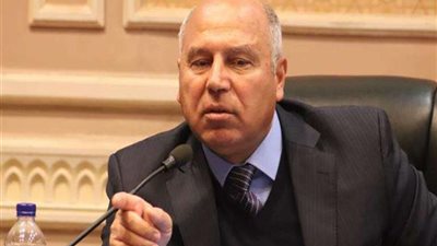 هل تسند إدارة السكك الحديدية لشركة أجنبية ؟ كامل الوزير يجيب