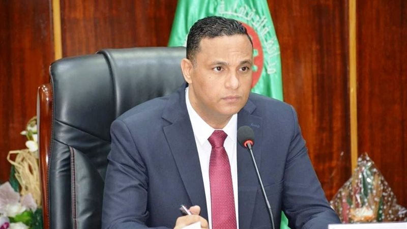 د. ايمن مختار محافظ