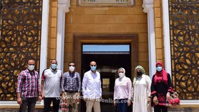 مسعود والمكتب الفني لوزيرة الصحة يتفقدان الأماكن المقترحة لإنشاء مركز تجميع البلازما بالشرقية