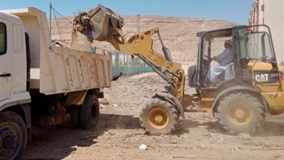 محافظ أسيوط: حملات نظافة مكثفة بمعدات جديدة في 