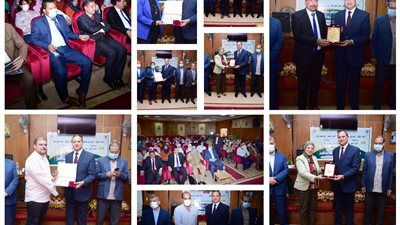 رئيس جامعة سوهاج يكرم رواد كلية الآداب