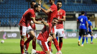 المارد الأحمر اكتسح سموحة