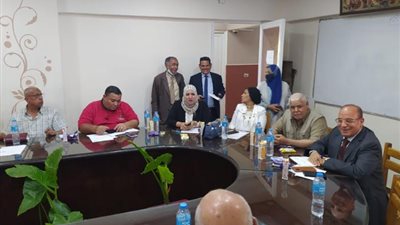 الجيزة ... تستعد للثانوية العامة الجيار يعقد اجتماع مجلس الامناء والاباء بالمديرية