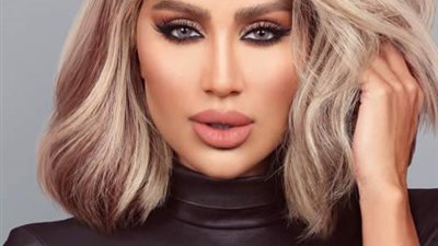 مايا دياب تسأل الجمهور عن أفضل إطلالاتها