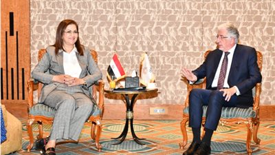 نشاط مكثف لوزيرة التخطيط لتفعيل دور مصر في مجموعة البنك الإسلامي للتنمية