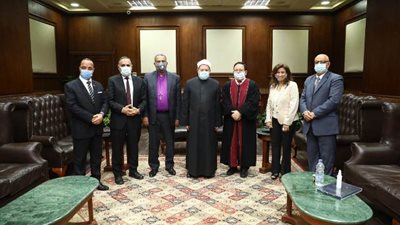 الهيئة القبطية الإنجيلية تهنئ القيادات الإسلامية بعيد الأضحى المبارك..صور