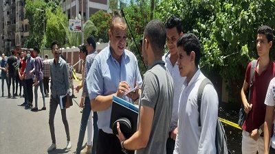 تباين أراء طلاب الثانوية القسم الادبي باسيوط حول امتحان الفرنساوي وشكاوى من الألماني