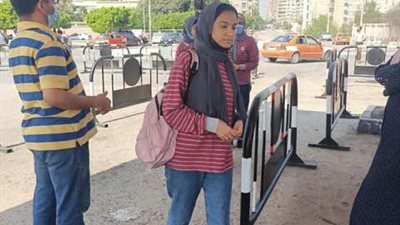 طلاب الأدبي في الإسماعيلية سعداء بإمتحان الجغرافيا