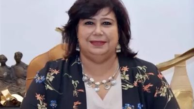 استعادة للريادة المصرية فى السينما.. إيناس عبد الدايم تهنئ صناع 