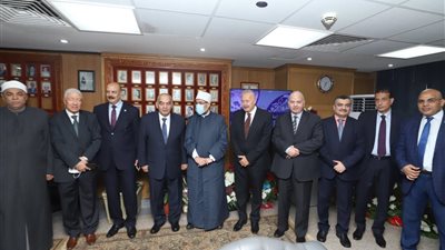 وزير الأوقاف يهنيء رئيس قضايا الدولة الجديد ويشيد بجهودهم في الحفاظ على أموال الوقف
